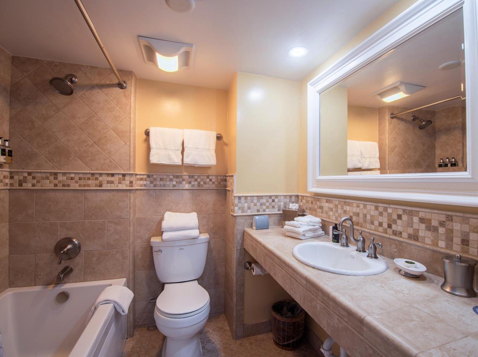 סנטה מוניקה Channel Road Inn, A Four Sisters Inn מראה חיצוני תמונה